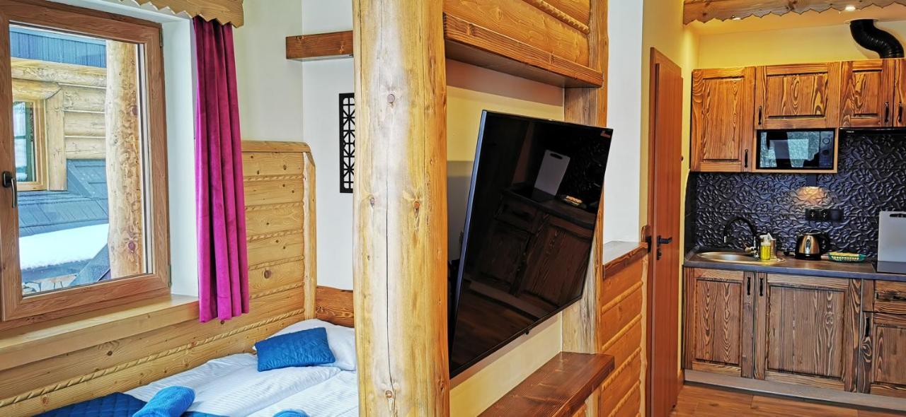 Apartamenty Zloty Gron 伊斯泰布纳 外观 照片
