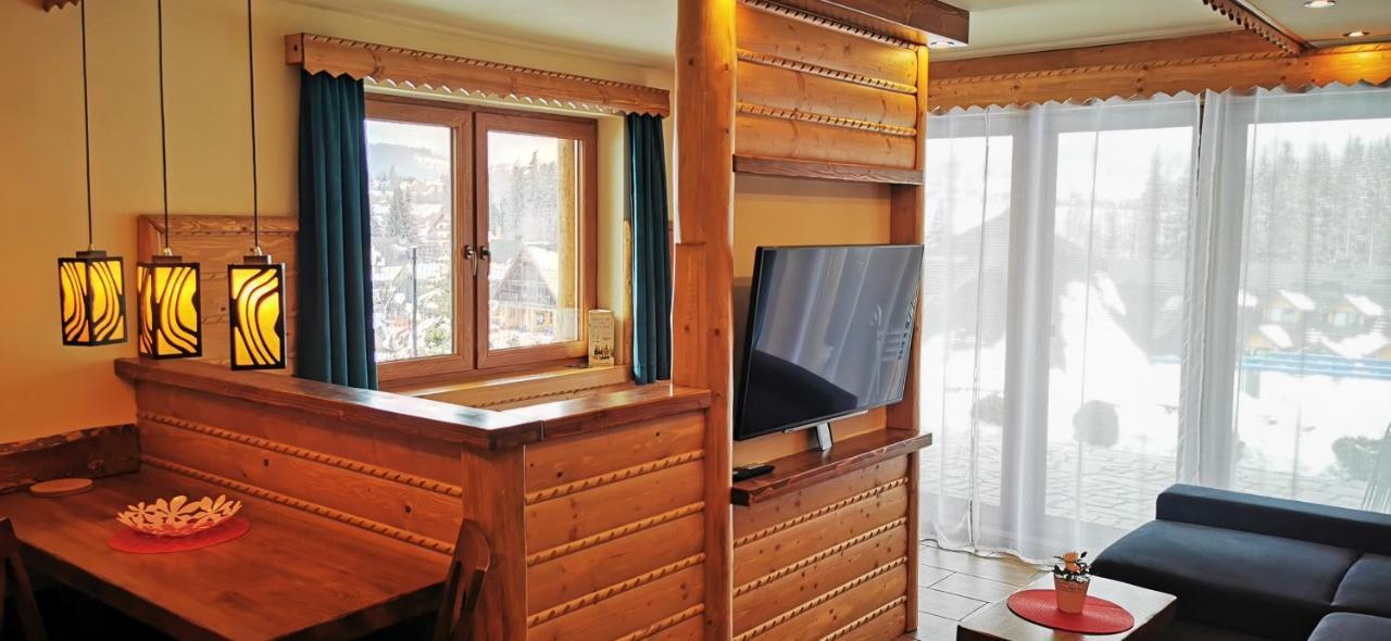 Apartamenty Zloty Gron 伊斯泰布纳 外观 照片