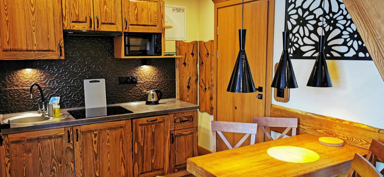 Apartamenty Zloty Gron 伊斯泰布纳 外观 照片