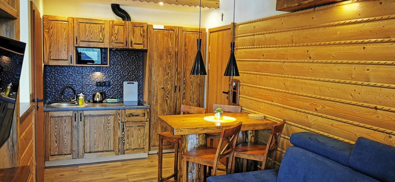 Apartamenty Zloty Gron 伊斯泰布纳 外观 照片