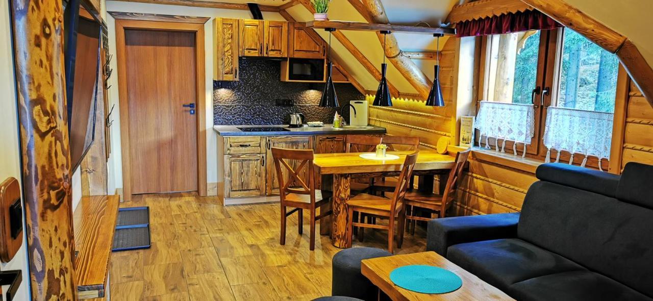 Apartamenty Zloty Gron 伊斯泰布纳 外观 照片