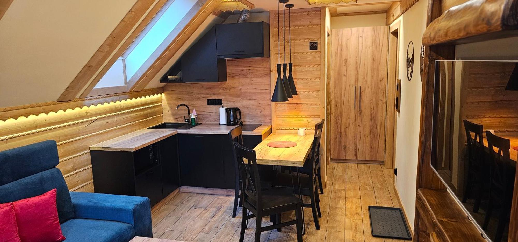 Apartamenty Zloty Gron 伊斯泰布纳 外观 照片